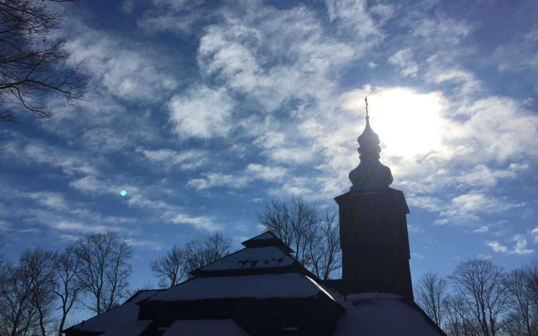 Do You Have Gowns in the Attic?!? – Please bring in by February 12th!